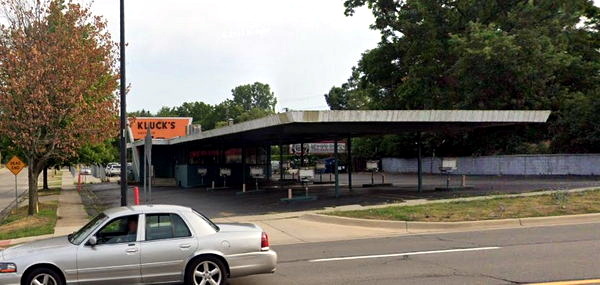 A&W Restaurant - Ypsilanti - 401 E Michigan Ave